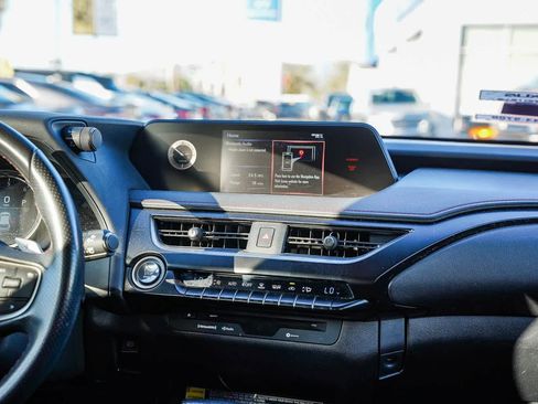 Used 2021 Lexus UX 200 F Sport w/ Accessory Package (Z2) image 13