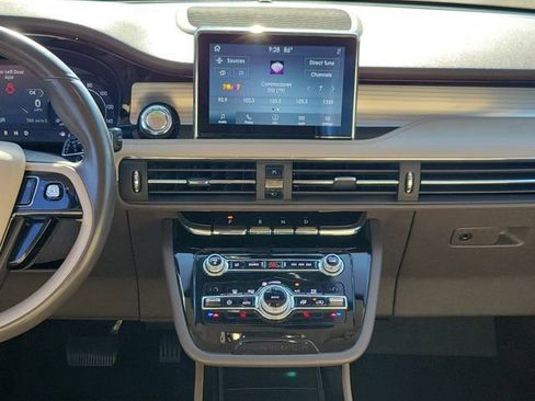 Certified 2020 Lincoln Corsair FWD w/ Convenience Package image 20
