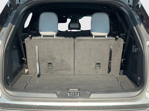 Used 2025 Ford Explorer ST-Line image 28