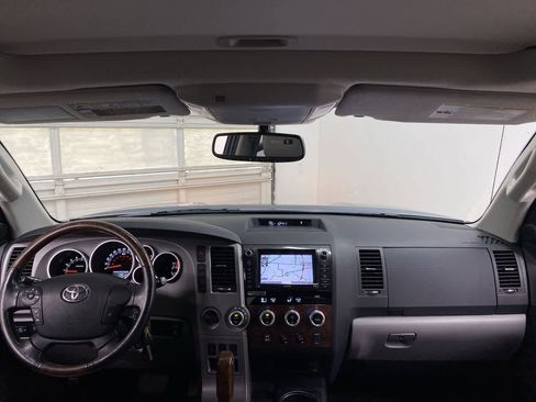 Used 2013 Toyota Tundra Platinum image 12