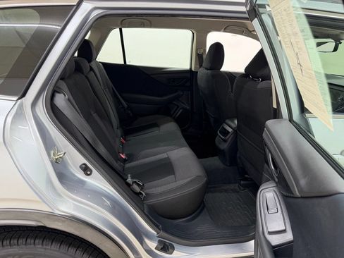 Used 2020 Subaru Outback AWD/4WD image 13