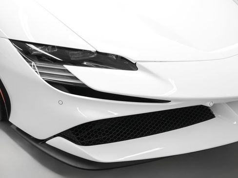Certified 2024 Ferrari SF90 Spider AWD/4WD image 6