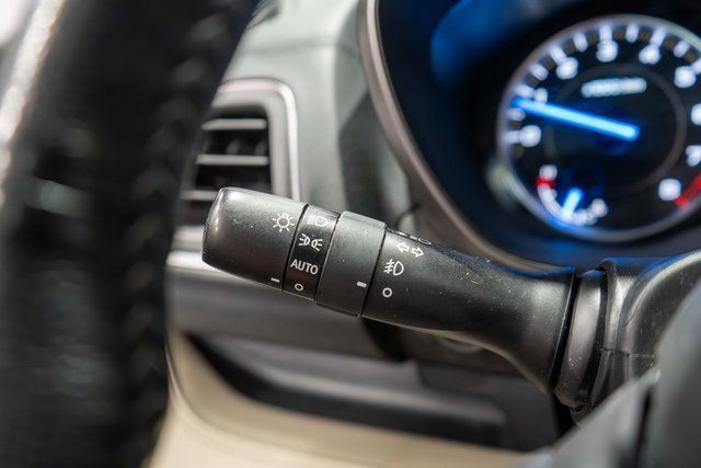 Used 2020 Subaru Ascent Limited w/ Technology Package AWD/4WD image 24