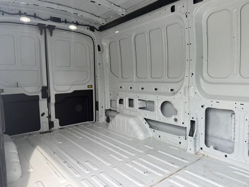 Used 2024 Ford Transit 250 148 Medium Roof RWD image 11