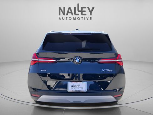 Used 2026 BMW X3 xDrive30 w/ Premium Package image 4