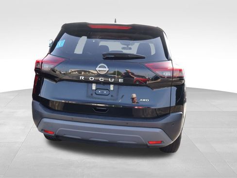 Used 2023 Nissan Rogue S AWD/4WD image 13