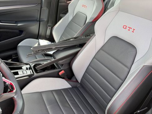 Used 2025 Volkswagen GTI Autobahn image 14