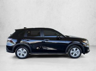 Used 2025 Honda HR-V LX video 4