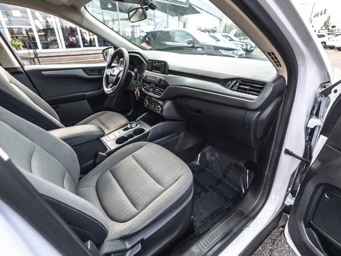 Used 2020 Ford Escape S AWD/4WD image 27