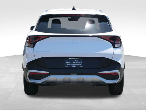 Used 2025 Kia Sportage LX FWD image 33