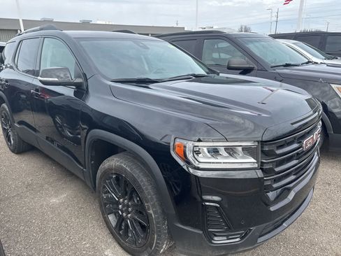 Used 2023 GMC Acadia SLE w/ Elevation Edition image 6