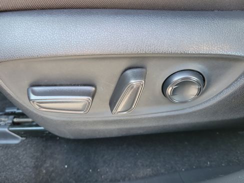 Used 2024 Toyota RAV4 XLE image 18