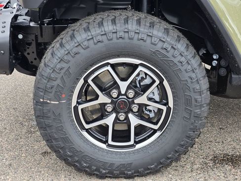 New 2026 Jeep Gladiator Rubicon AWD/4WD image 5