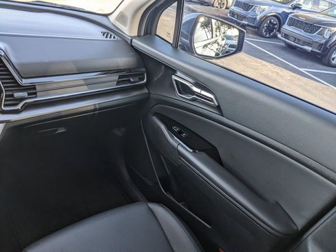 Certified 2023 Kia Sportage EX image 14