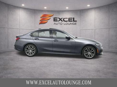 Used 2022 BMW 330i xDrive Sedan w/ Driving Assistance Package AWD/4WD image 10