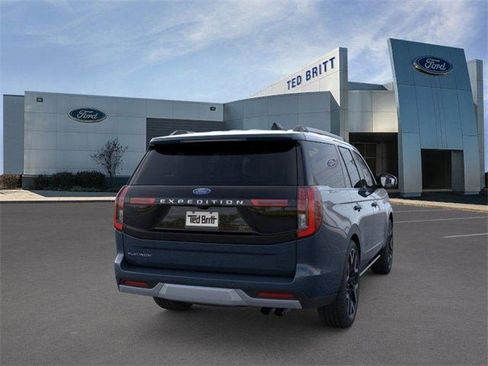 New 2026 Ford Expedition Platinum w/ Platinum Ultimate Package image 8