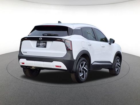 Used 2026 Nissan Kicks SV FWD image 5