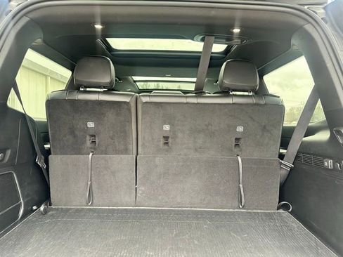 Used 2023 Jeep Wagoneer Base image 21