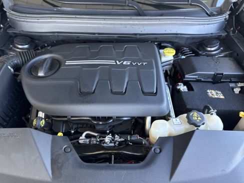 Used 2021 Jeep Cherokee Trailhawk w/ Trailer Tow Group image 40