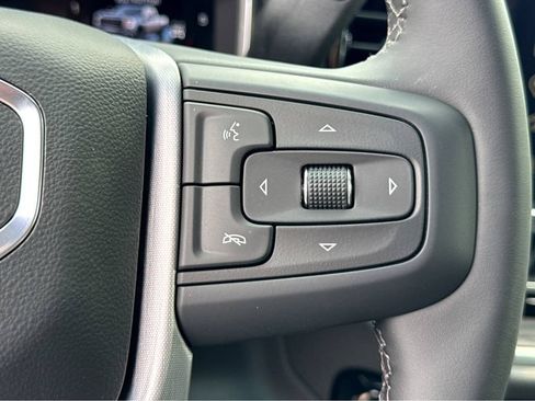 New 2026 GMC Sierra 2500 SLT AWD/4WD image 17