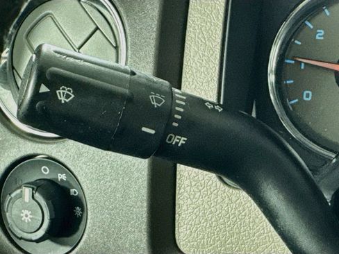 Used 2010 Ford F150 2WD SuperCrew image 12