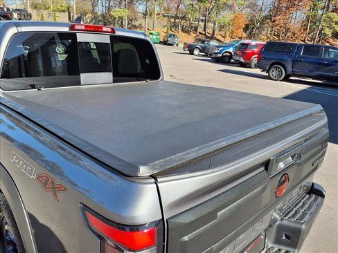 New 2026 Nissan Frontier PRO-4X w/ Pro-4x Convenience Package image 11