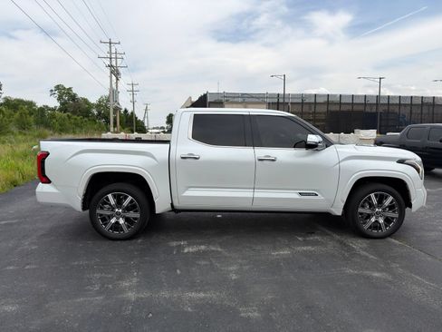 Used 2023 Toyota Tundra Capstone AWD/4WD image 7