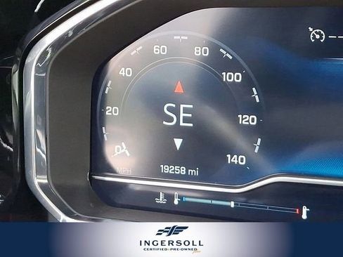 Used 2024 Chevrolet Silverado 1500 LT Trail Boss image 32