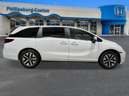 New 2026 Honda Odyssey EX-L image 7