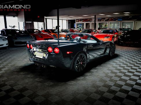 Used 2013 Chevrolet Corvette 427 w/ Z06 Carbon Fiber Package image 48