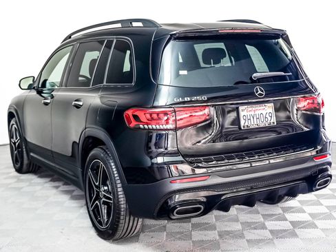 Certified 2023 Mercedes-Benz GLB 250 image 2