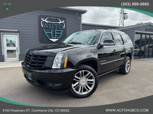 Used 2014 Cadillac Escalade Premium image 1