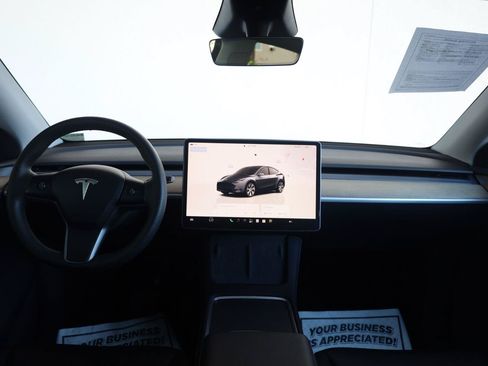 Used 2023 Tesla Model Y Long Range AWD/4WD image 27