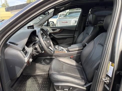 Used 2019 Audi Q7 2.0T Premium Plus w/ Premium Plus Package AWD/4WD image 36