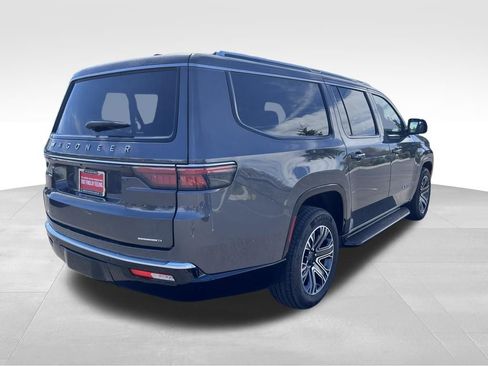 Used 2024 Jeep Wagoneer L Series II w/ Flexible Seating Group image 3