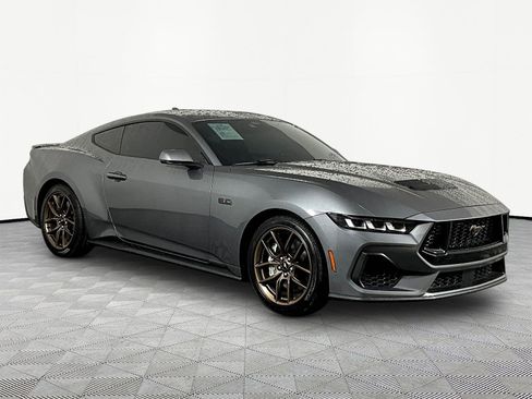 Used 2024 Ford Mustang GT Premium RWD image 3