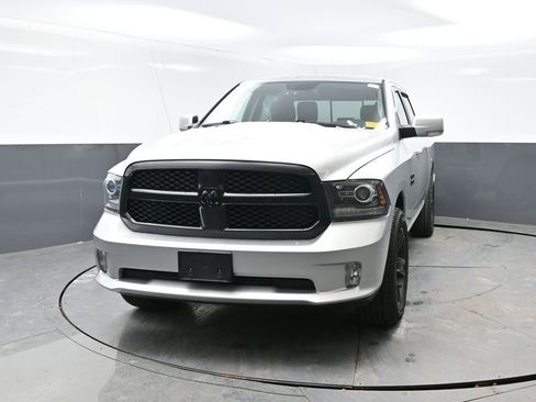 Used 2017 RAM 1500 Sport w/ Convenience Group image 7