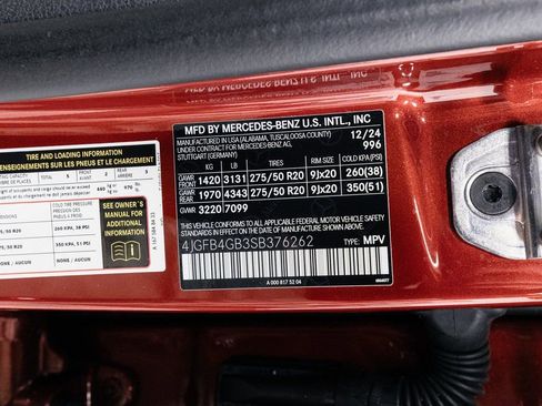 Used 2025 Mercedes-Benz GLE 450e GLE 450e w/ AMG Line Exterior image 37