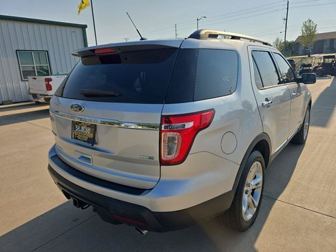 Used 2014 Ford Explorer Limited AWD/4WD image 7