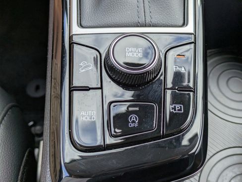 Certified 2024 Kia Sportage EX image 27