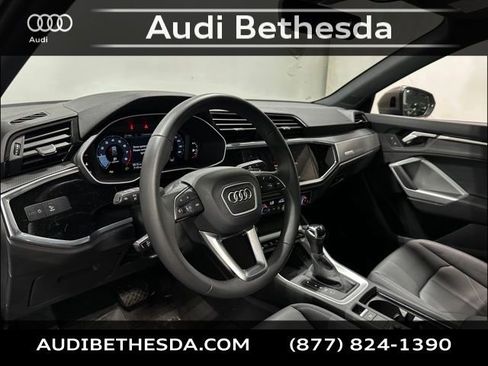 Certified 2025 Audi Q3 2.0T Premium w/ Convenience Package AWD/4WD image 13