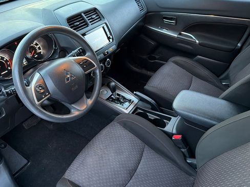 Used 2019 Mitsubishi Outlander Sport ES image 11