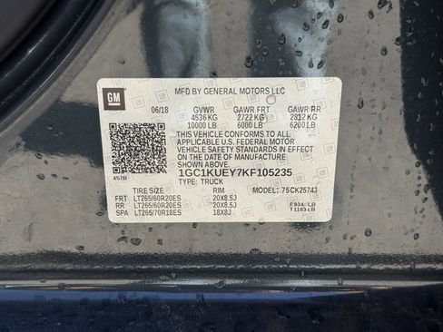 Used 2019 Chevrolet Silverado 2500 High Country w/ Duramax Plus Package image 34