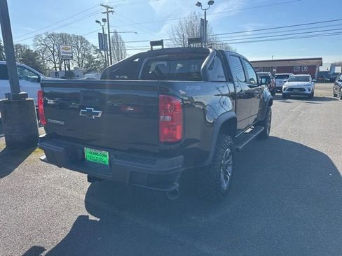 Used 2019 Chevrolet Colorado ZR2 w/ ZR2 Midnight Special Edition AWD/4WD image 7