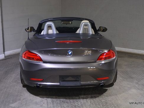 Used 2010 BMW Z4 sDrive35i image 35
