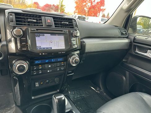 Used 2019 Toyota 4Runner Limited image 33