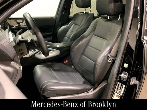 Certified 2022 Mercedes-Benz GLS 450 4MATIC image 9