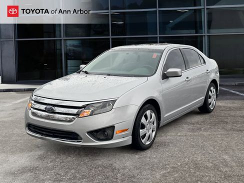 Used 2010 Ford Fusion SE image 9
