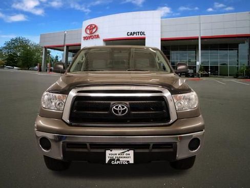 Used 2011 Toyota Tundra 2WD Double Cab w/ Tow Pkg image 7