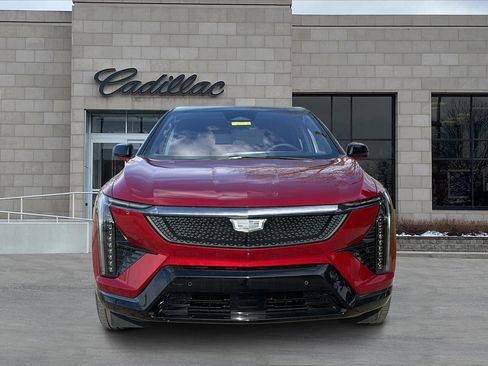 New 2026 Cadillac Optiq Sport 2 image 7